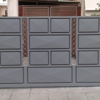 Γκαραζοπορτα με χιαστί λαμαρίνες