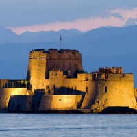 Ημερήσια Μεταφορά στο Ναύπλιο και την Επίδαυρο  |   Ναύπλιο- Επίδαυρος: Δύο από τις πιο σημαντικές ελληνικές πόλεις